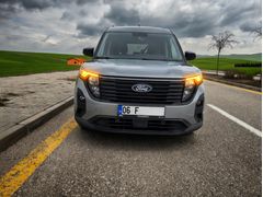 Sahibinden Ford Tourneo Courier 1.0 EcoBoost Titanium 2024 Model Ankara 15500 km Gri