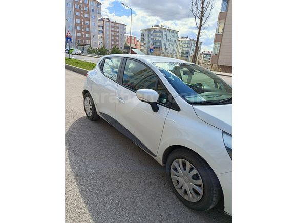 Sahibinden Renault Clio 1.2 Joy 2015 Model