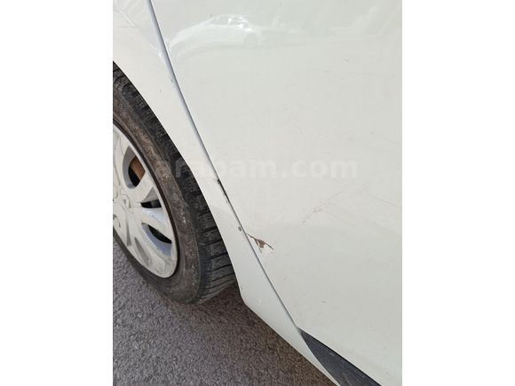 Sahibinden Renault Clio 1.2 Joy 2015 Model