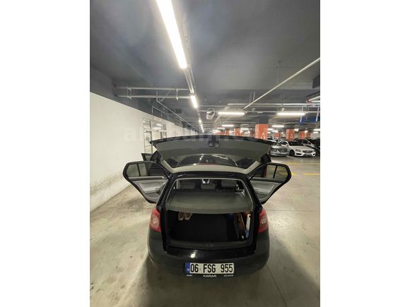 Sahibinden  Golf 5 2007 Model  84.000 km 