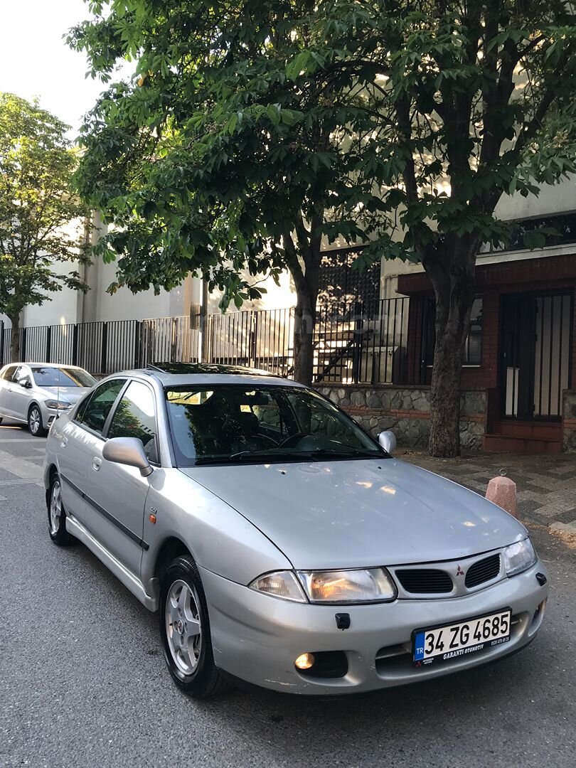 Sahibinden Mitsubishi Carisma 1.8 GDI Elegance 1999 Model İstanbul 302.000 km Gri (Gümüş) 6