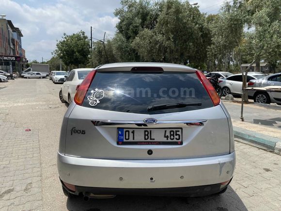 Sahibinden Ford Focus 1.6 Ghia 2001 Model 