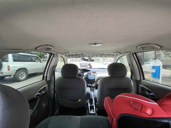 Sahibinden Ford Focus 1.6 Ghia 2001 Model 