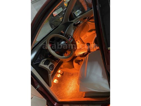Sahibinden Ford Focus 1.6 Ghia 2000 Model 