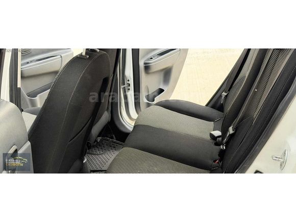 2010 MODEL ACCENT ERA 210BİN KM DE ÇOK TEMİZ ORJİNAL