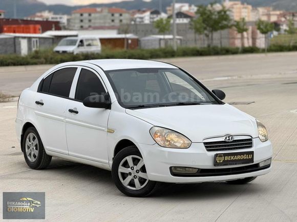 2010 MODEL ACCENT ERA 210BİN KM DE ÇOK TEMİZ ORJİNAL
