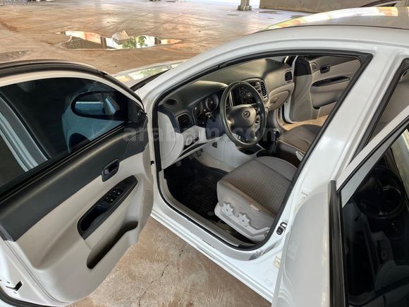 SIFIR1 AUTO''DAN TEMİZ ACCENT ERA