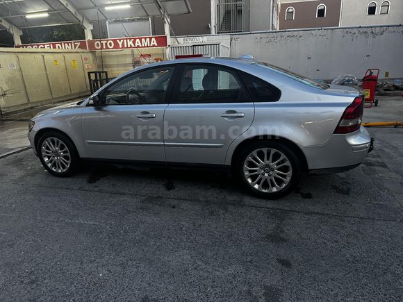 3. Sahibinden Volvo S40 1.6 D 2007 Model