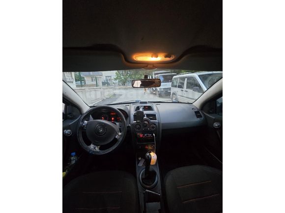 Sahibinden Renault Megane 1.4 Authentique 2005 Model
