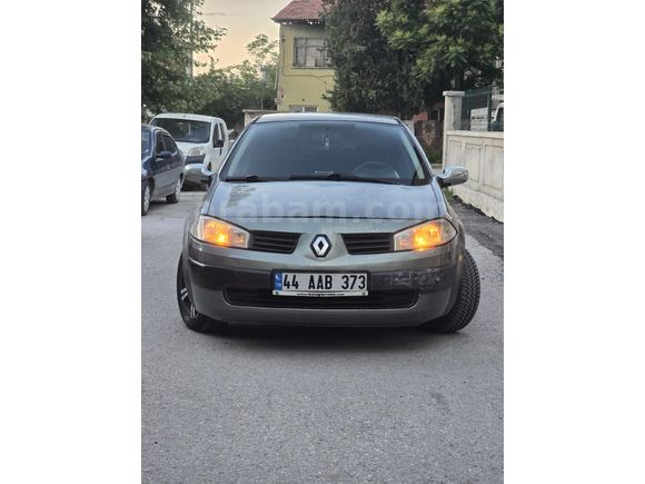 Sahibinden Renault Megane 1.4 Authentique 2005 Model