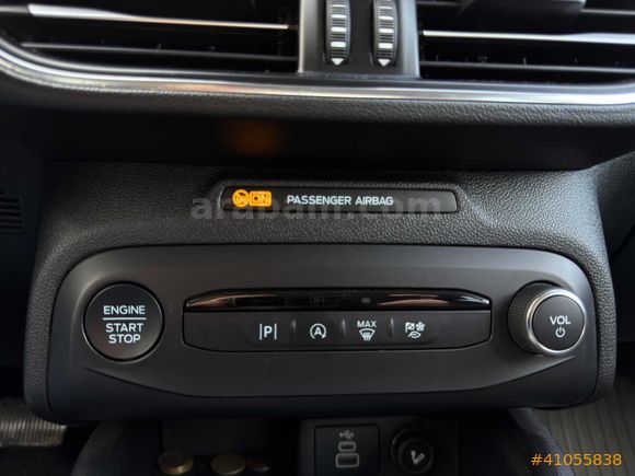 2024 Ford Focus Titanium Stil 1.5 Ecoblue Hatasız/Boyasız