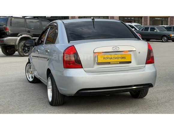 2010 MODEL HYUNDAİ ACCENT ERA 1.5CRDİ VGT SIFIR MOTOR BAKIMLI