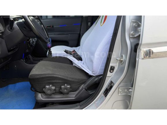 2010 MODEL HYUNDAİ ACCENT ERA 1.5CRDİ VGT SIFIR MOTOR BAKIMLI