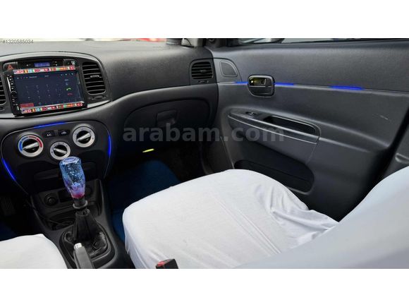 2010 MODEL HYUNDAİ ACCENT ERA 1.5CRDİ VGT SIFIR MOTOR BAKIMLI