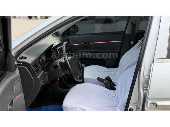 2010 MODEL HYUNDAİ ACCENT ERA 1.5CRDİ VGT SIFIR MOTOR BAKIMLI