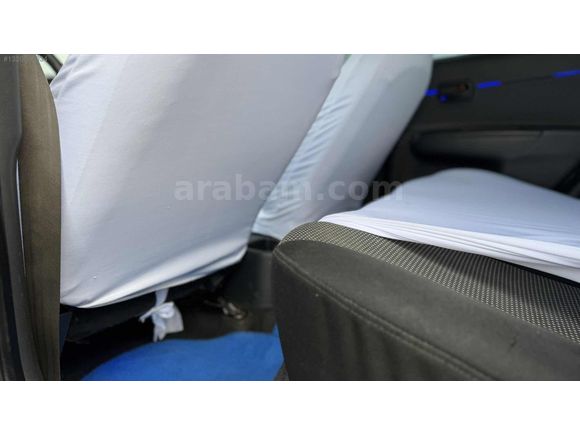 2010 MODEL HYUNDAİ ACCENT ERA 1.5CRDİ VGT SIFIR MOTOR BAKIMLI