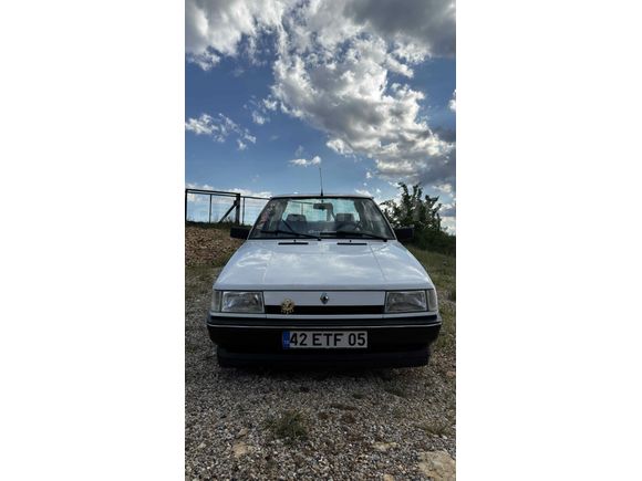 Sahibinden Renault R 9 1.4 Broadway GTE 1994 Model 