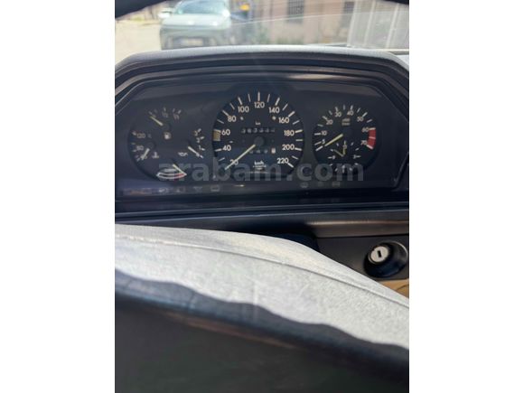Sahibinden Mercedes - Benz 230 E 1987 Model 