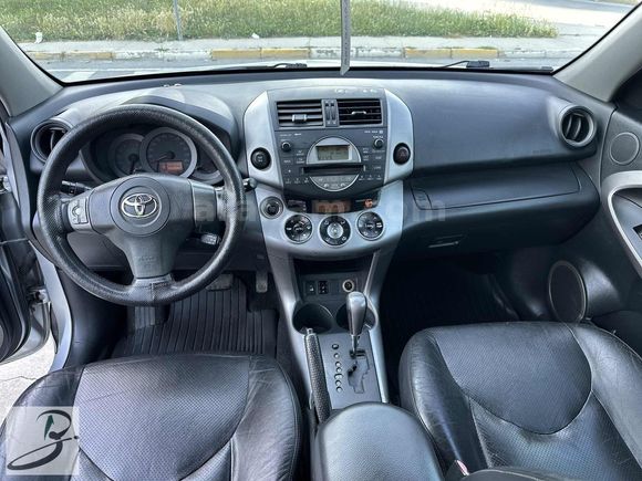 AUTO BEDİR'DEN 2006 MODEL OTOMATİK TOYOTA RAV4 380 BİN KM DE