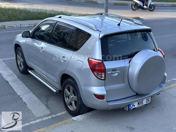 AUTO BEDİR'DEN 2006 MODEL OTOMATİK TOYOTA RAV4 380 BİN KM DE