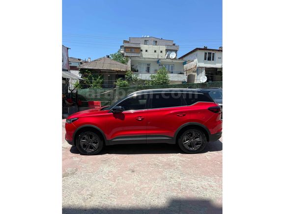 Sahibinden Chery Tiggo 7 Pro 1.6 TGDI Luxury 2023 Model Kocaeli 18.000 km Kırmızı