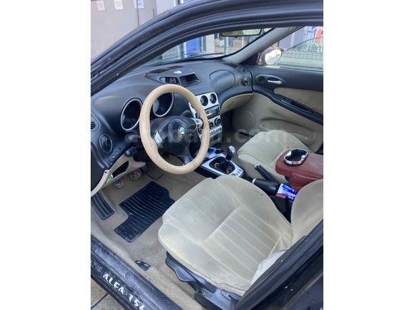 Sahibinden Alfa Romeo 156 1.6 TS Distinctive 2005 Model  