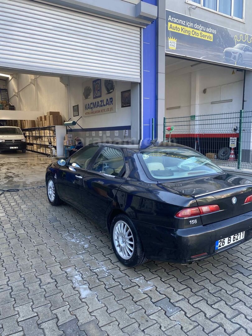 Sahibinden Alfa Romeo 156 1.6 TS Distinctive 2005 Model Konya 273.000 km Siyah 5