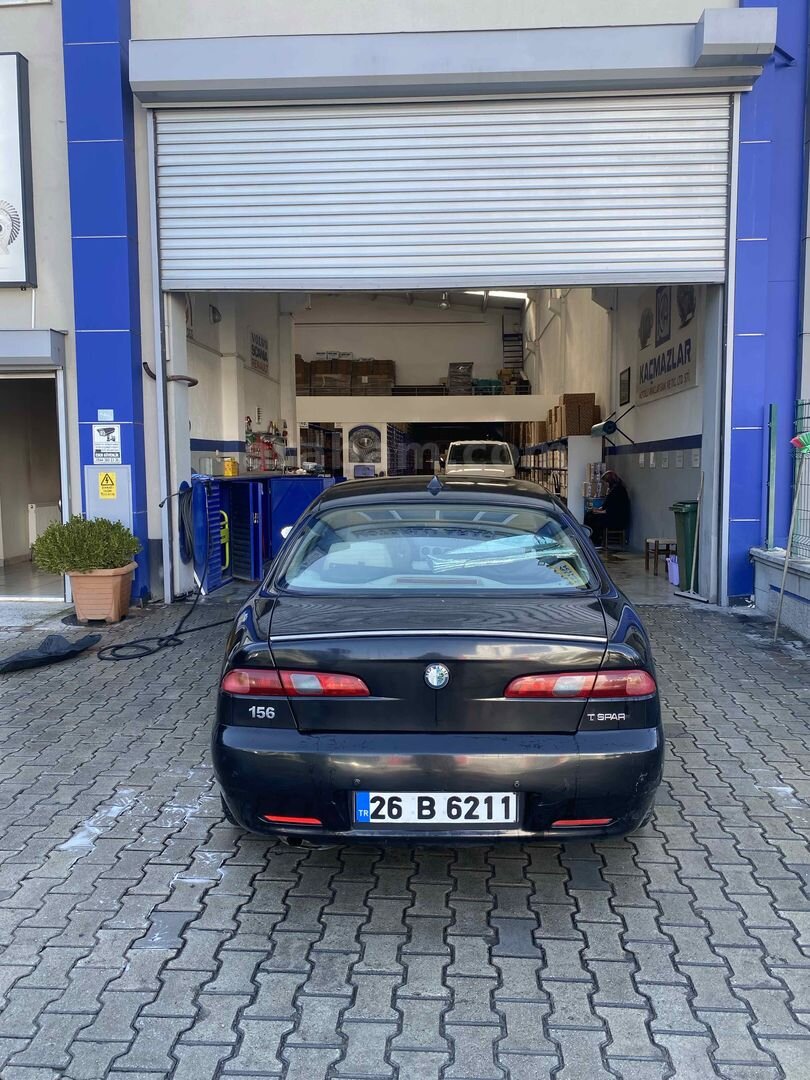 Sahibinden Alfa Romeo 156 1.6 TS Distinctive 2005 Model Konya 273.000 km Siyah 3