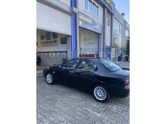 Sahibinden Alfa Romeo 156 1.6 TS Distinctive 2005 Model  