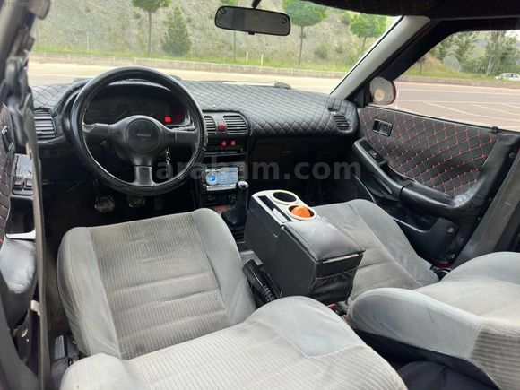 1991Model Mazda 323 1.6 GLX
