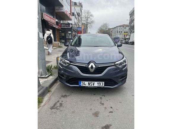 Sahibinden Renault Megane 1.3 TCe Touch 2025 Model 