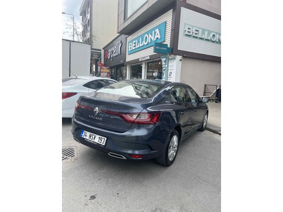 Sahibinden Renault Megane 1.3 TCe Touch 2025 Model 