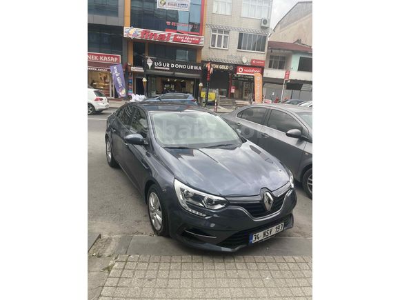 Sahibinden Renault Megane 1.3 TCe Touch 2025 Model 
