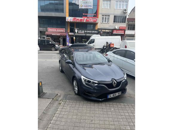Sahibinden Renault Megane 1.3 TCe Touch 2025 Model 