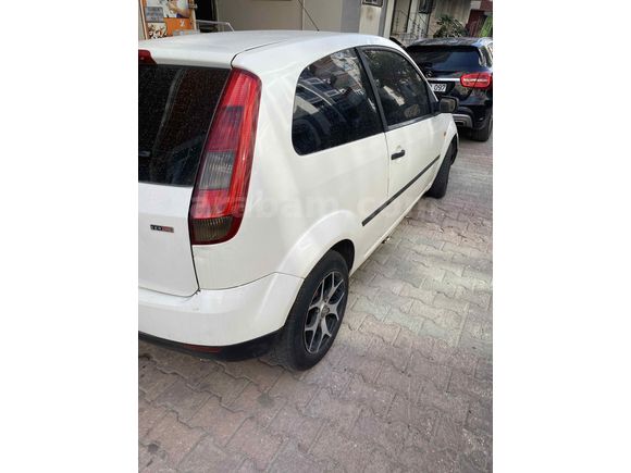 Sahibinden Ford Fiesta Van 1.4 TDCi 2006 Model İstanbul