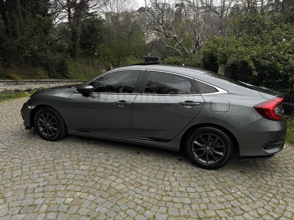 Sahibinden Honda Civic 1.5 i-VTEC Elegance 2020 Model 