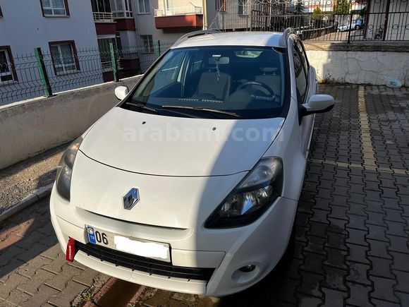 Temiz Kullanılmış 3 Parça Boyalı Clio 3