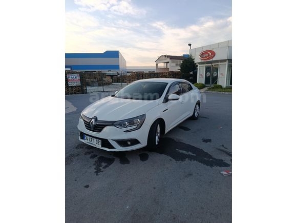 Sahibinden Renault Megane 1.5 Blue DCI Touch 2020 Model