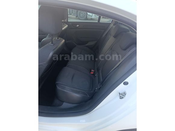 Sahibinden Renault Megane 1.5 Blue DCI Touch 2020 Model