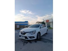 Sahibinden Renault Megane 1.5 Blue DCI Touch 2020 Model