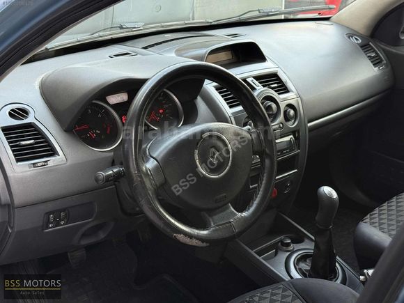 -BSS MOTORS-2008 RENAULT MEGANE 2 EXTREME 1.5 DİZEL MANUEL MAVİ