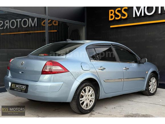 -BSS MOTORS-2008 RENAULT MEGANE 2 EXTREME 1.5 DİZEL MANUEL MAVİ