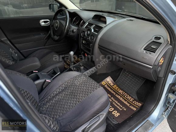 -BSS MOTORS-2008 RENAULT MEGANE 2 EXTREME 1.5 DİZEL MANUEL MAVİ