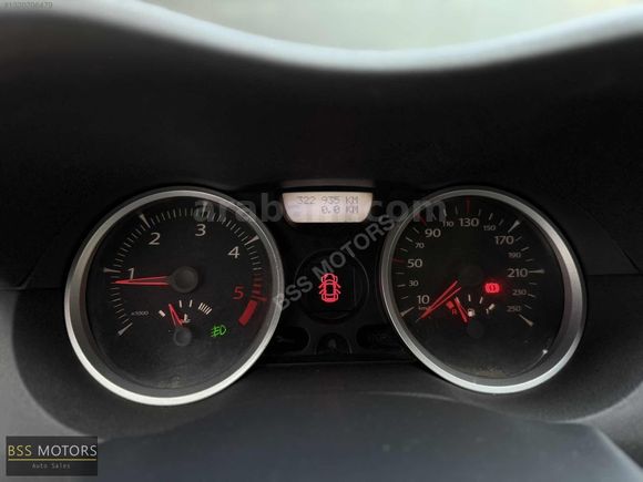-BSS MOTORS-2008 RENAULT MEGANE 2 EXTREME 1.5 DİZEL MANUEL MAVİ