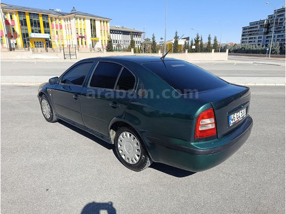 Skoda Octavia 1.6 Elegance 2001 Benzin/Lpg