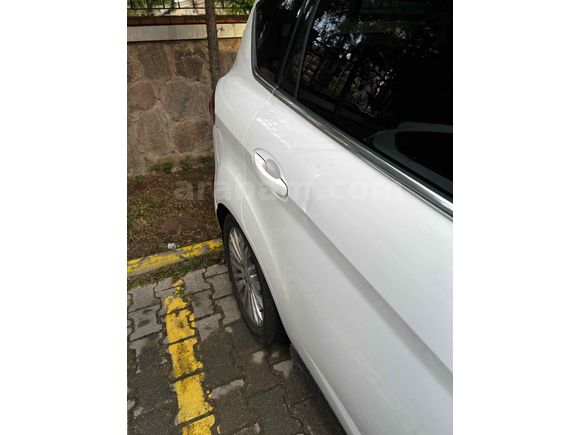 Sahibinden Ford C-Max 1.6 TDCi Titanium X 2012 Model Manisa
