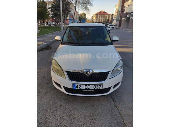 Sahibinden Skoda Fabia 1.2 Ambition 2013 Model 