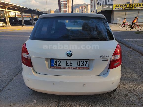 Sahibinden Skoda Fabia 1.2 Ambition 2013 Model 