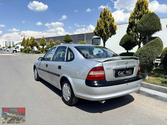 CAR WİN'den 1998 OPEL VECTRA 2.0 16V DEGİŞENSİZ BAKIMLI