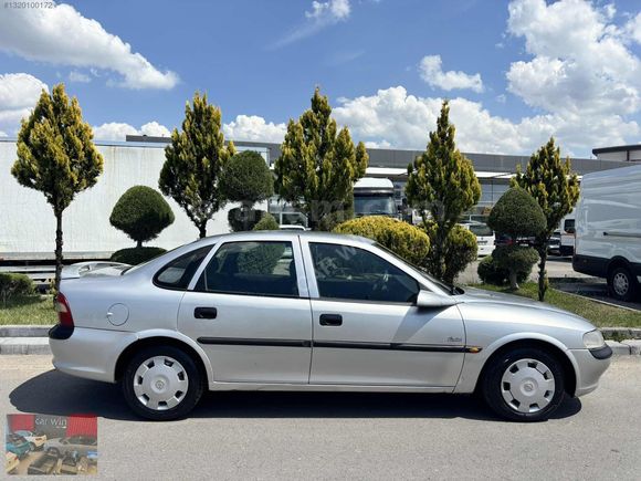 CAR WİN'den 1998 OPEL VECTRA 2.0 16V DEGİŞENSİZ BAKIMLI